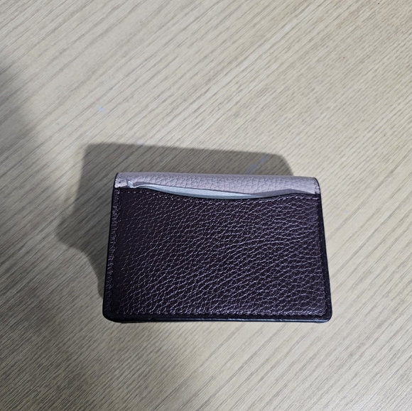 NWT Coach Card Holder - Picture 2 of 6